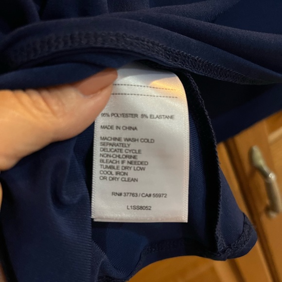 Women’s Blue Top Preowned Excellent condition - Picture 6 of 6